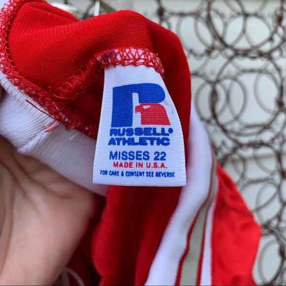 Vintage 90s Russell Athletic red slinky shorts - Picture 6 of 7